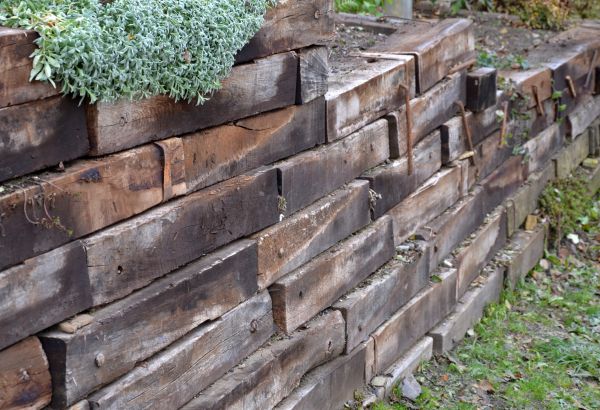 Retaining Wall Service