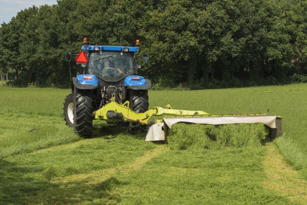Acreage Mowing Service
