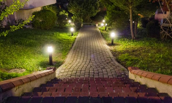 Outdoor Light Placement - Outdoor Light Placement Shawnee, Kansas